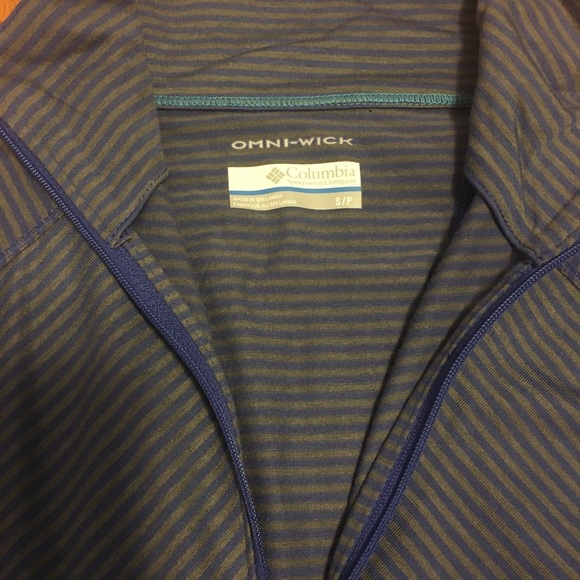 Columbia Layer First Stripe 1/2 Zip Pullover - S - Picture 4 of 5
